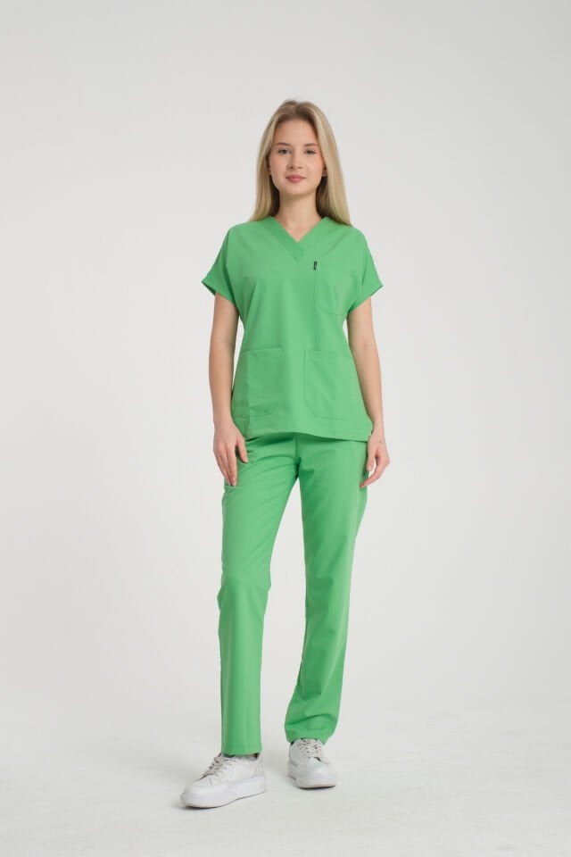 Benetton Yeşili V Yaka Bayan Üniforma (Likralı)